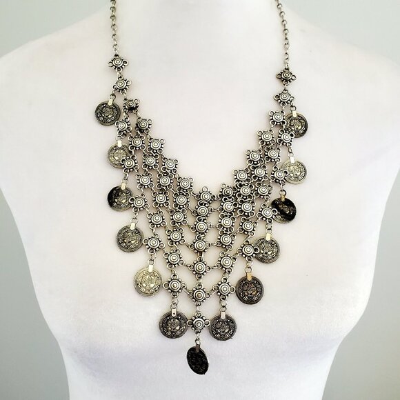 Vtg Boho Coin Bib Necklace Rustic Silver Statement Necklace Costume Jewellery - Picture 1 of 7